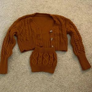 Brown cable knit cropped sweater and tube top set